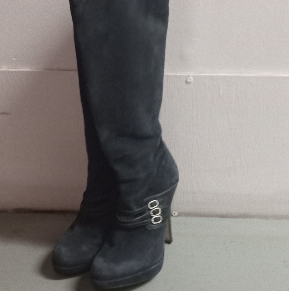 Boots - Picture 2 of 2